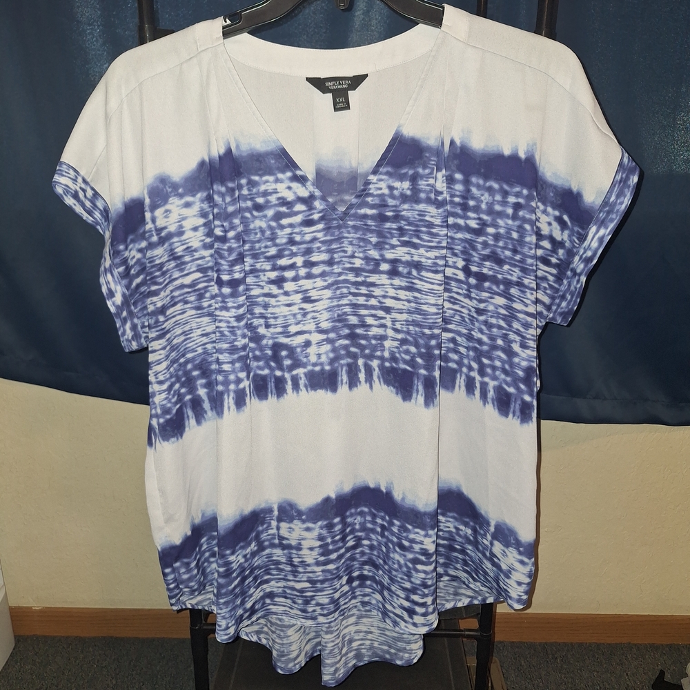 Simply Vera White and Blue Patterned Blouse
